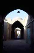 Bazar ve mste Yazd. rn.