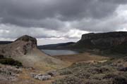 Jezero Garba Guracha. Nrodn park Bale Mountain. Jih,  Etiopie.