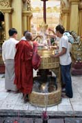 Shwedagon Paya, Yangon. Myanmar (Barma).