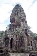 Bayon - chrm smjcch se tv. Oblast chrm Angkor Wat. Kamboda.