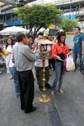 Chrm Erawan (San Phra Phrom), Bangkok. Thajsko.