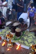 Obtiny bhem Pakalpooram, Ernakulam Shiva Temple Festival (Ernakulathappan Uthsavam). Ernakulam, Kerala. Indie.