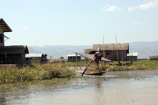 Jezero Inle. Myanmar (Barma).